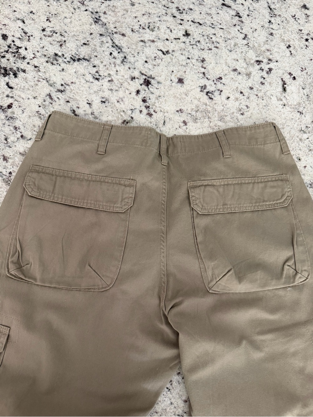 Wrangler Authentic Men’s 100% Cotton Khaki Straight-Leg Cargo Jeans - Picture 5 of 8